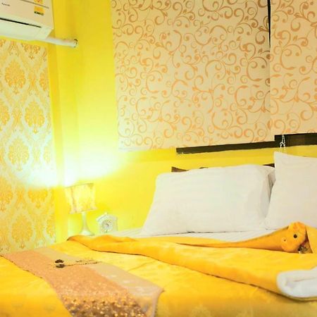 Menulis Coolly House Patong Bed & Breakfast Ngoại thất bức ảnh