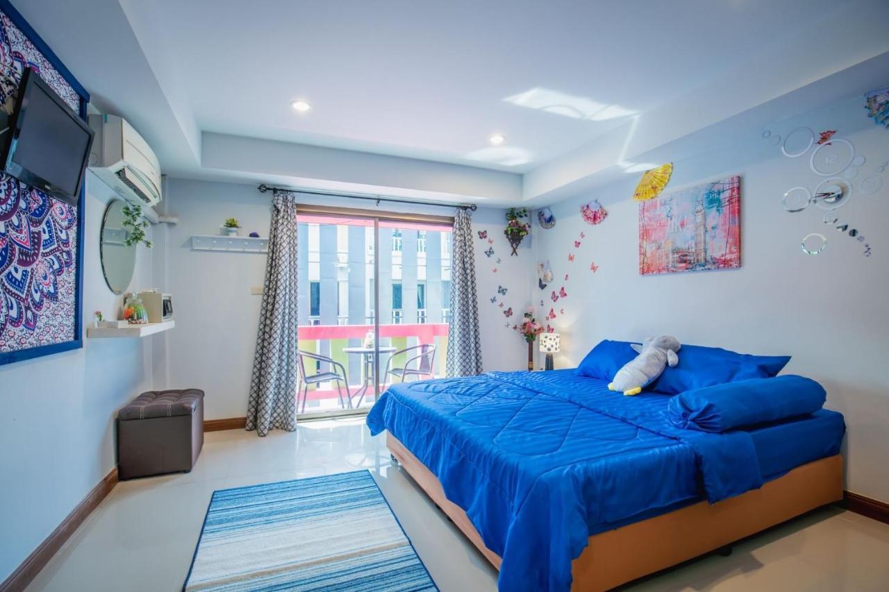 Menulis Coolly House Patong Bed & Breakfast Ngoại thất bức ảnh