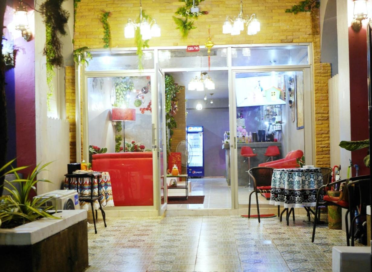 Menulis Coolly House Patong Bed & Breakfast Ngoại thất bức ảnh